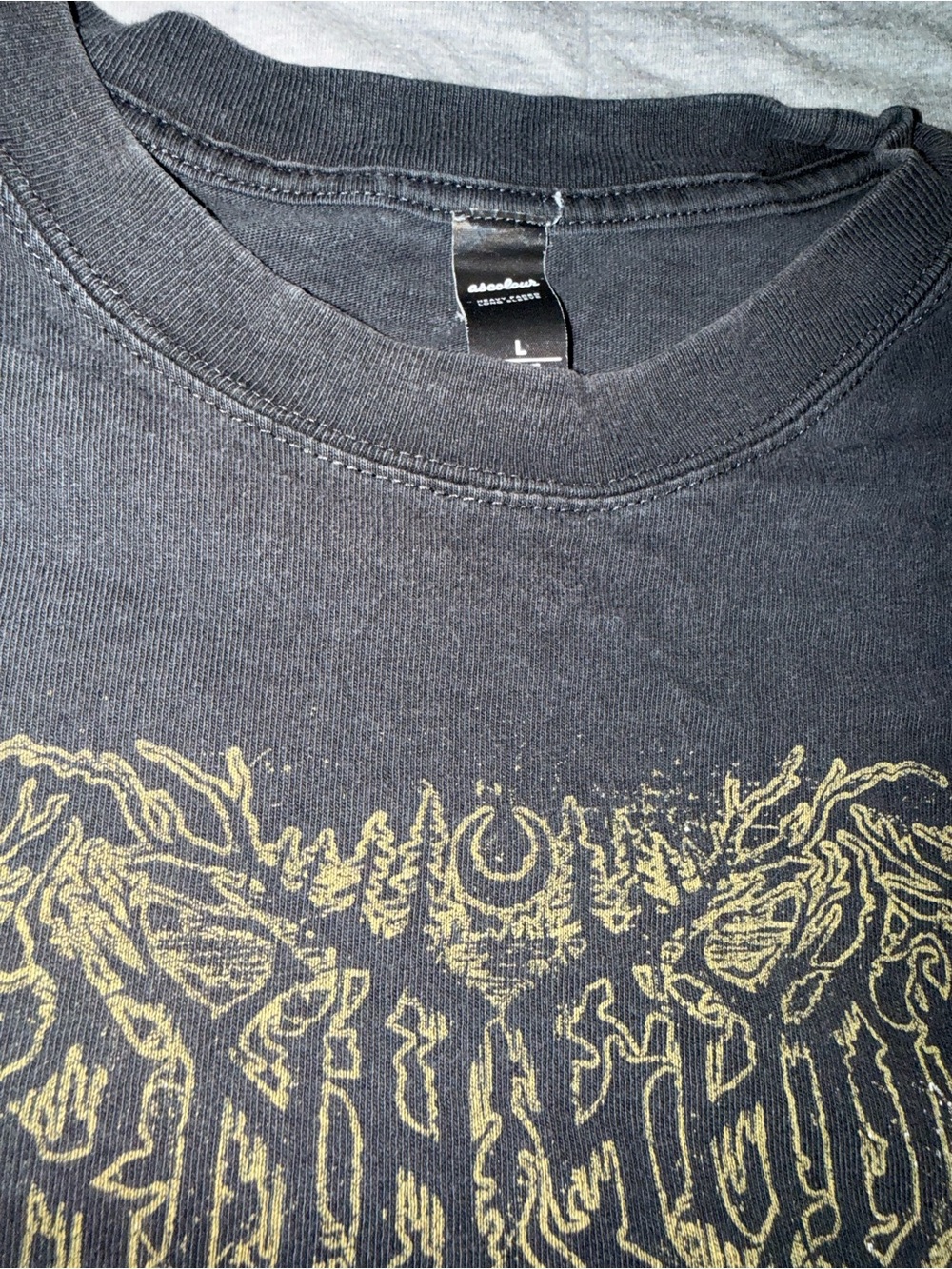 Lorna Shore TourBlack Graphic Long-Sleeve Men's Shirt with Distressed Goat Print - Picture 7 of 7